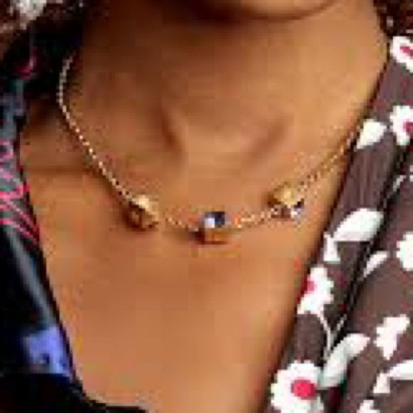 LOUIS VUITTON Collier Gamble Gold Tone Logo Necklace - Picture 14 of 15